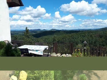 Chata s v�hledem - M�ch�v kraj - hrad Bezd�z