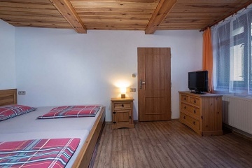 Chalupa Vyso�ina - hrad Svojanov - Letovice