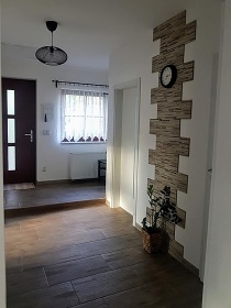 Chalupa s baz�nem - Nov� Ml�ny - CHKO P�lava
