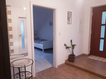 Chalupa s baz�nem - Nov� Ml�ny - CHKO P�lava