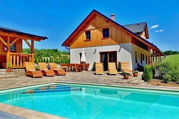 Rodinn chalupa - vyhvan bazn - Doln Morava