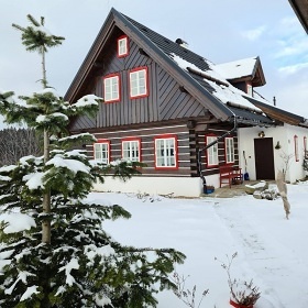 Roubenka a kachlová pec - Žďárské vrchy - Vysočina