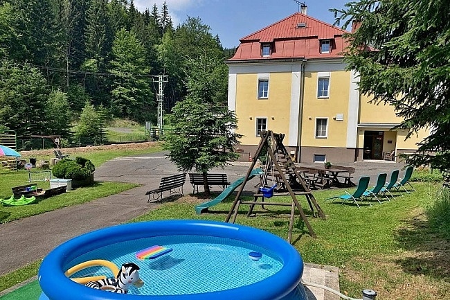 Chata u lesa - Kl�noveck� potok - Kru�n� hory