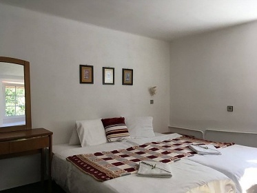 Chata u lesa - Kl�noveck� potok - Kru�n� hory