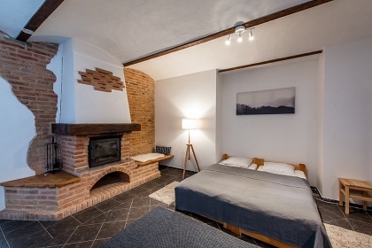 Statek Pňovany wellness, Hracholuská přehrada