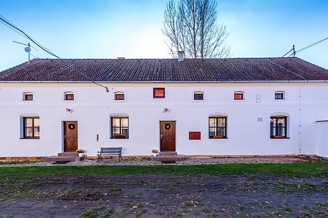 Statek Pňovany wellness, Hracholuská přehrada