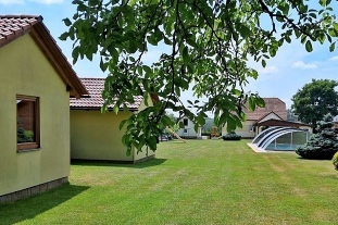 Chaty s bazénem - Prachovské skály - Jičínsko