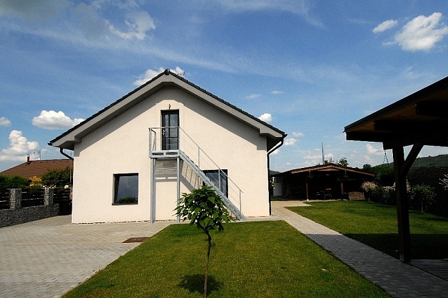 Chata s wellness - Slapsk pehrada - Mn