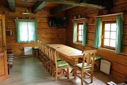 Rouben chalupa a bazn - Bystice nad Perntejnem