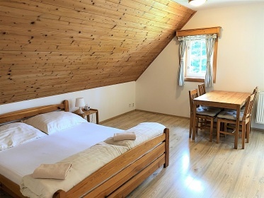 Chalupa s baznem - Lys hora - Visalaje