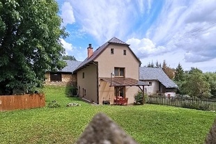 Chalupa Javoříčské jeskyně - hrad Bouzov - Loštice