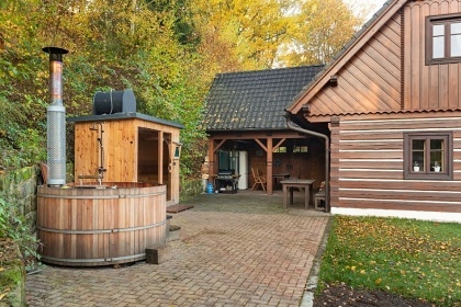 Roubenka Český ráj - Turnov - Valdštejn - Pelešany