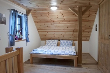 Roubenka na Rovince - Pelešany - Český ráj