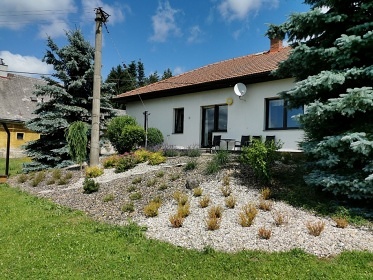 Chata s bazénem - Broumovské stěny - Adršpach