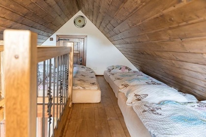 Chalupa kachlov� kamna a sauna - Je�t�d - �esk� Dub