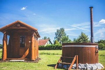 Wellness Vagón - chata Chlum u Třeboně