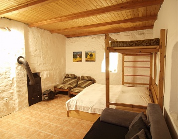 Selsk� chalupa s baz�nem - hrad Helfenburk