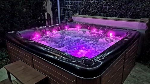 Roubenka bazn a wellness - Kladsk pomez