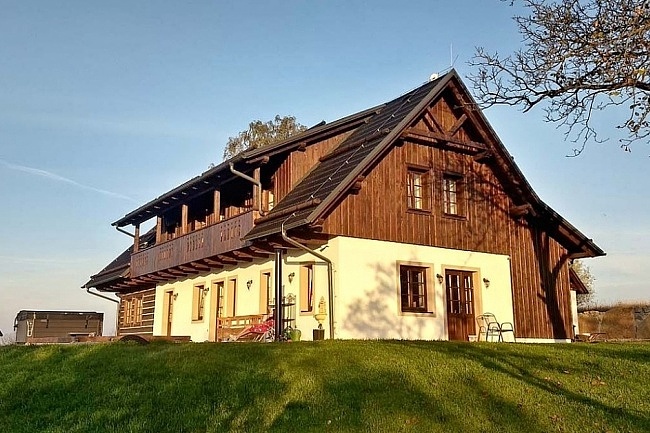 Chalupa Loktuše s wellness - Kozákov - Český ráj