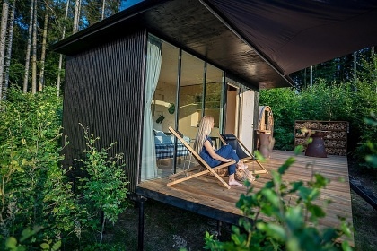 PASECA - Glamour Camping - chata Pyskočely