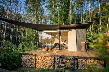 PASECA - Glamour Camping - chata Pyskočely