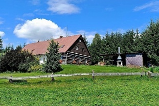 Chalupa s baz�nem - samota v CHKO Orlick� hory