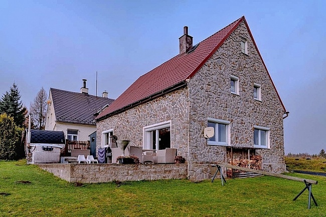 Krunohorsk chalupa s wellness - Psenice