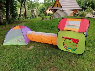 Roubenka �esk� Kanada - Kun�ak - hrad Land�tejn