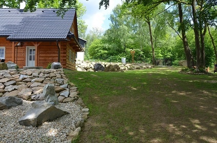 Roubenka �esk� Kanada - Kun�ak - hrad Land�tejn