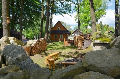 Roubenka �esk� Kanada - Kun�ak - hrad Land�tejn