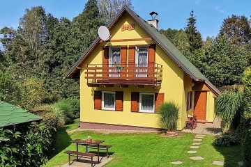 Chata se zahradou - Vysoina - zmek Lipnice