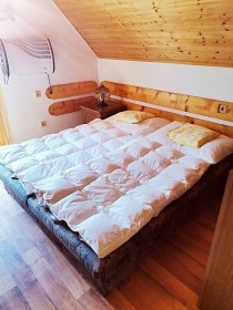 Chata se zahradou - Vysoina - zmek Lipnice