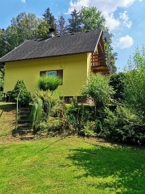 Chata se zahradou - Vysoina - zmek Lipnice