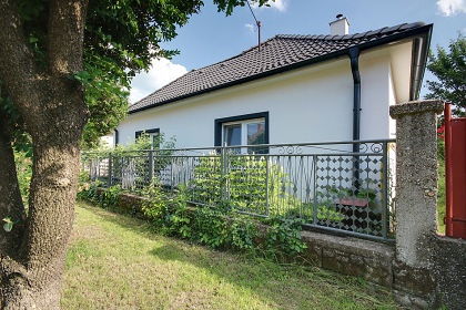 Domček u Komorníka - ubytko Veľké Dvorníky