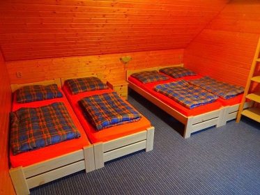 Roubenka s baz�nem - Term�ln� park Velk� Losiny