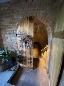 Chalupa bazn a vinn sklpek - Nov Mlna - Plava