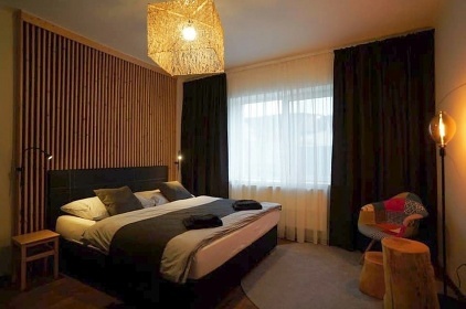 Chalupa bazn a vinn sklpek - Nov Mlny - Plava