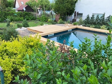 Chalupa bazn a vinn sklpek - Nov Mlna - Plava