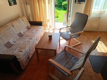 Chata u �eky Oh�e - hrad Per�tejn - Doupovsk� hory