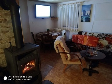 Chata u eky Ohe - Pertejn - Doupovsk hory