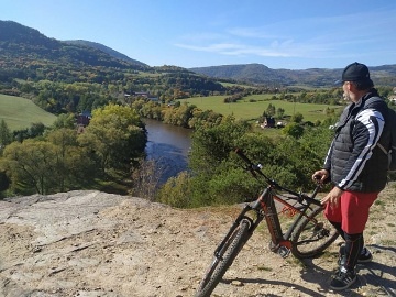 Chata u eky Ohe - Pertejn - Doupovsk hory