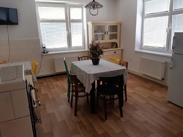 Chalupa esk rj - Phrazsk skly - ehrov