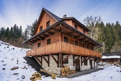 Valask roubenka - prodn jezero Jezern