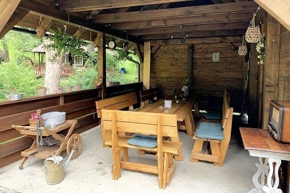 Valask roubenka - prodn jezero Jezern