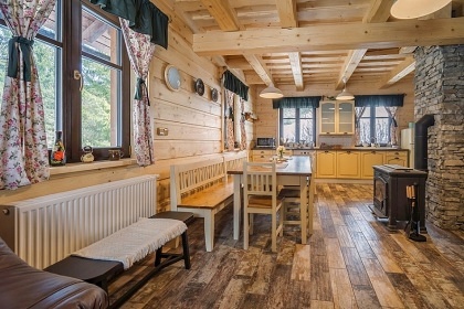 Valask roubenka - prodn jezero Jezern