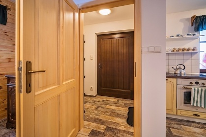 Valask roubenka - prodn jezero Jezern