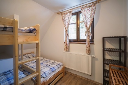 Valask roubenka - prodn jezero Jezern