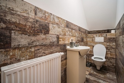 Valask roubenka - prodn jezero Jezern