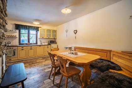 Valask roubenka - prodn jezero Jezern