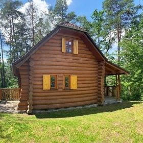 Srub u železničního mostu - Jetětice